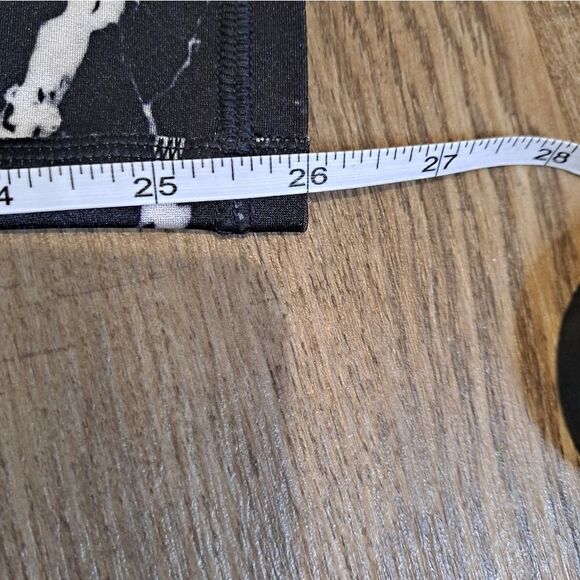 NWOT Terez Hi Shine Leggings $100 Onyx Black Marble Women Size XX Small Graphic - Picture 4 of 4